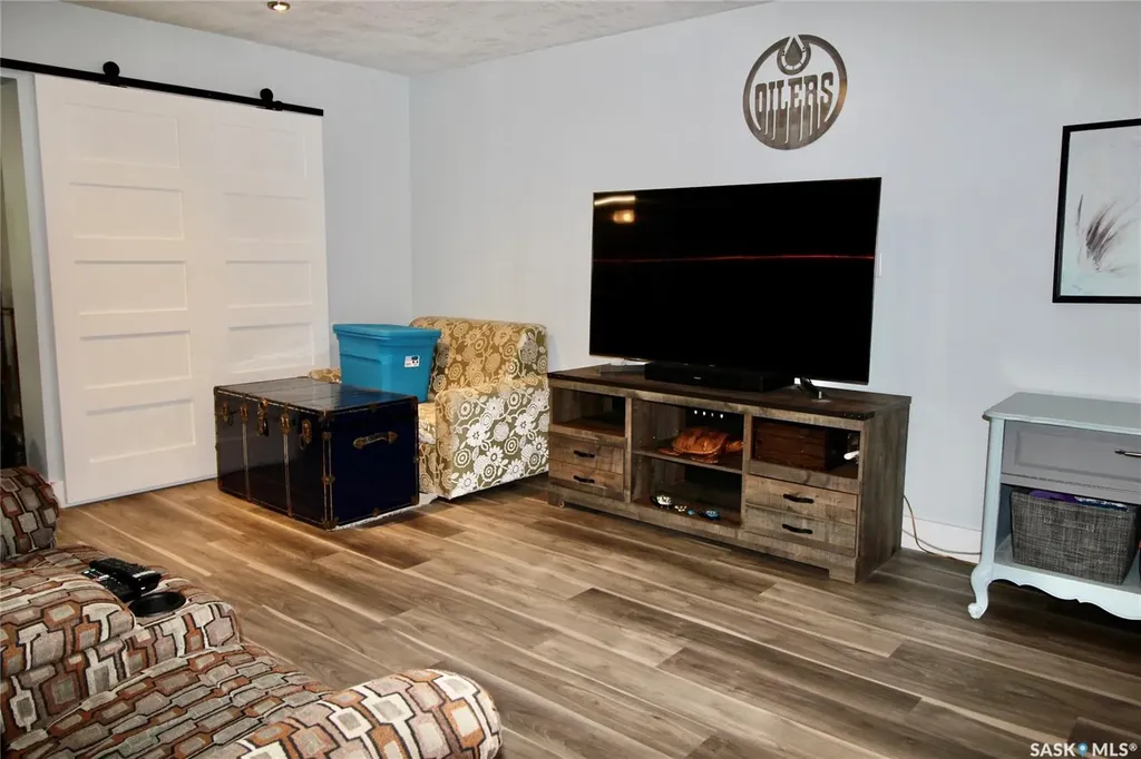 808 Ellice Street Moosomin SK S0G 3N0