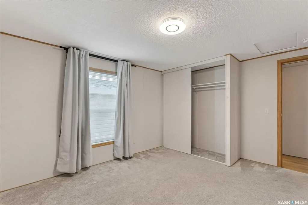 119 Railway Avenue Kinistino SK S0J 1H0