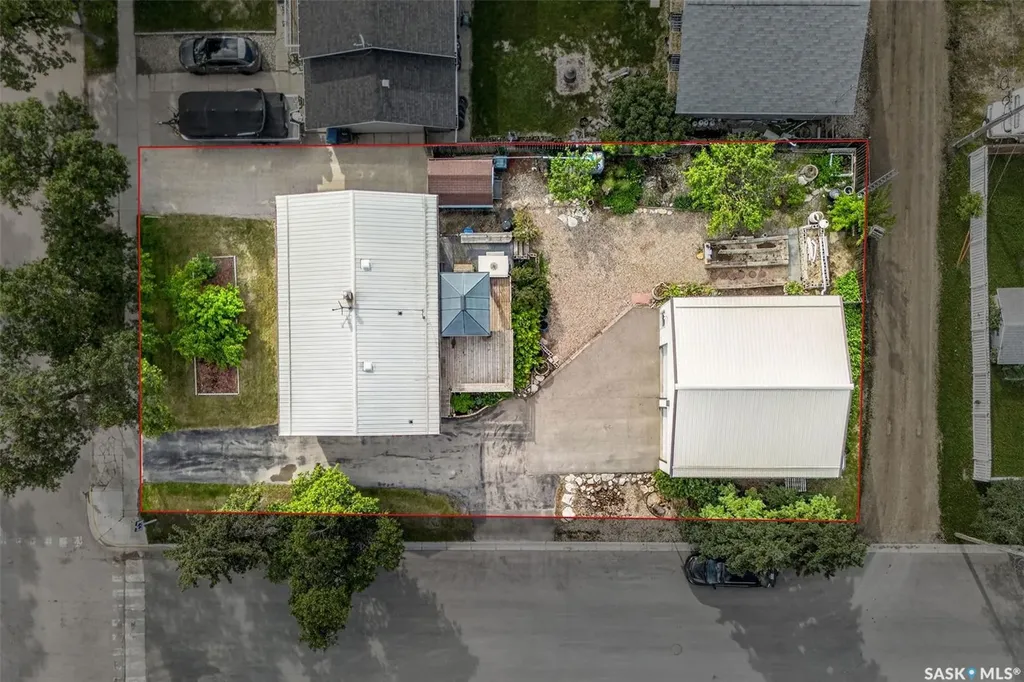114 Hatton Avenue E Melfort SK S0E 1A0