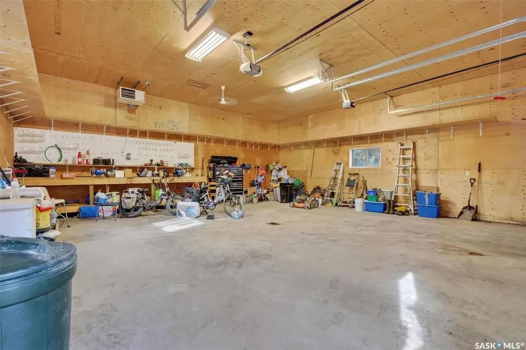 114 Hatton Avenue E Melfort SK S0E 1A0