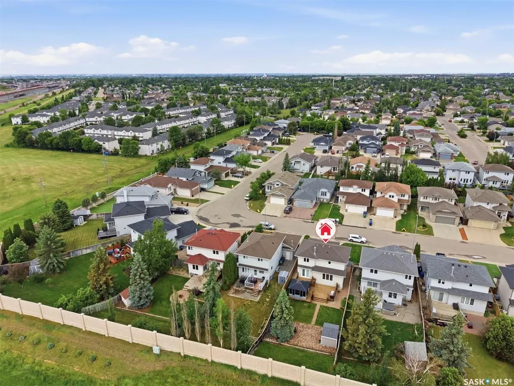 455 Buckwold Cove Saskatoon SK S7N 4W1