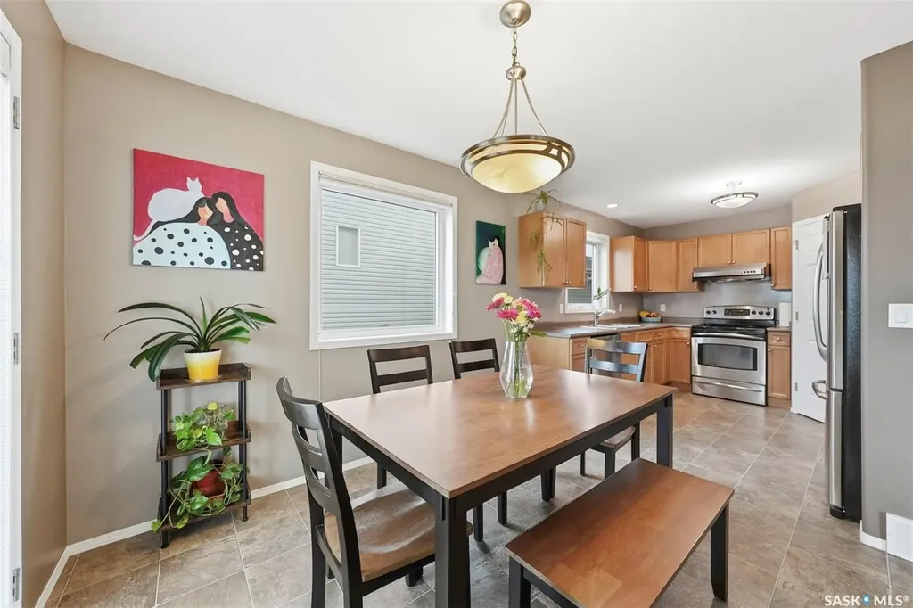 455 Buckwold Cove Saskatoon SK S7N 4W1
