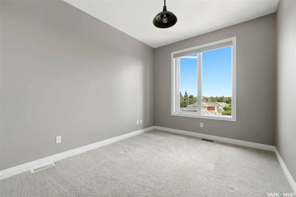3501 Evans Court Regina SK S4S 0A9