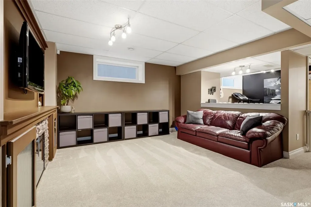 4450 Nicurity Drive Regina SK S4X 0C3