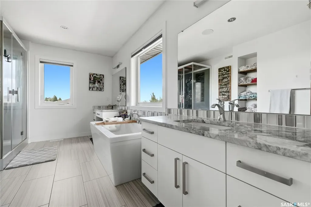 6710 Maple Vista Drive Regina SK S4X 0H9