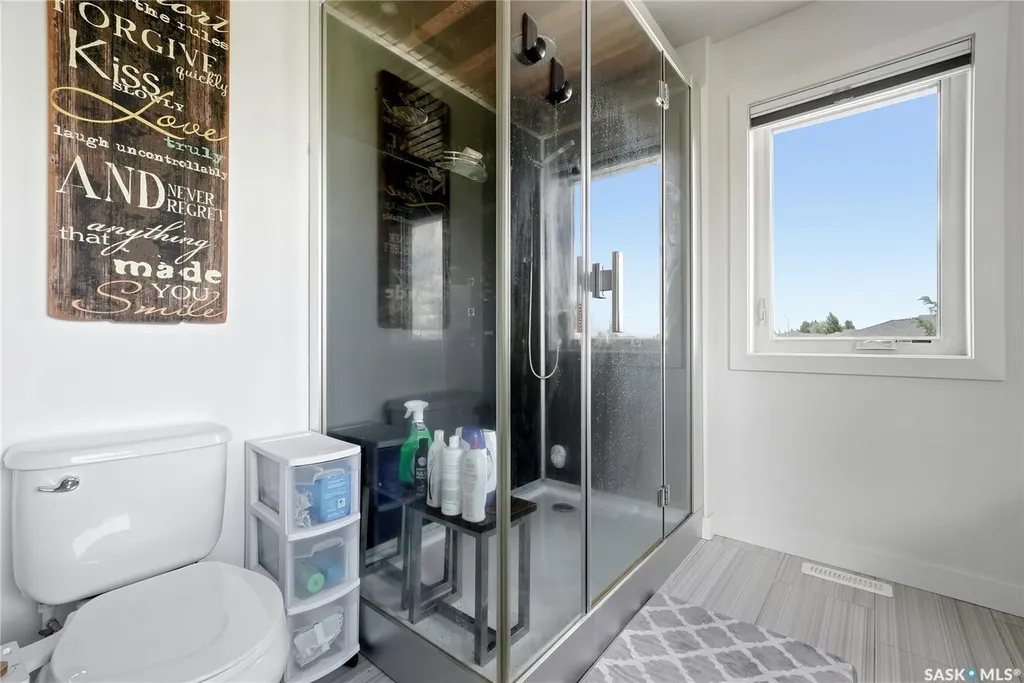 6710 Maple Vista Drive Regina SK S4X 0H9