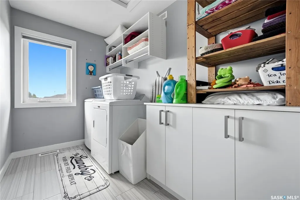 6710 Maple Vista Drive Regina SK S4X 0H9
