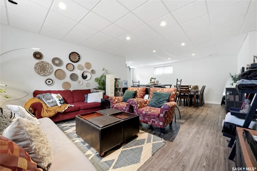 6710 Maple Vista Drive Regina SK S4X 0H9