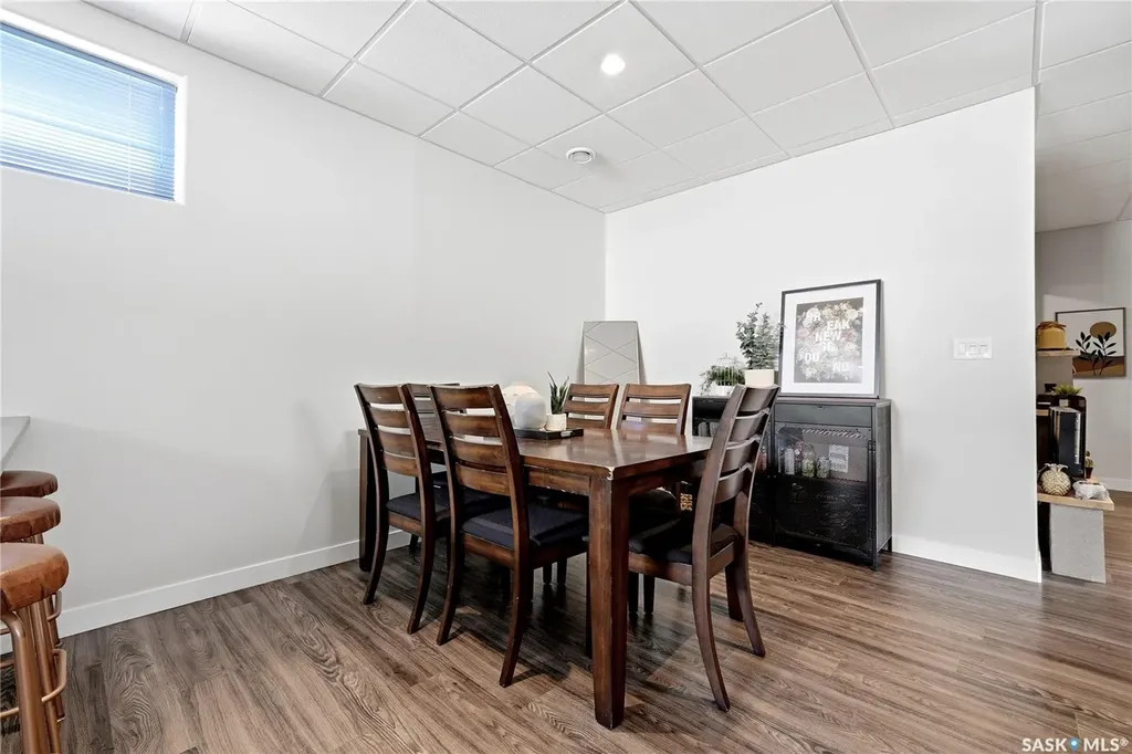 6710 Maple Vista Drive Regina SK S4X 0H9