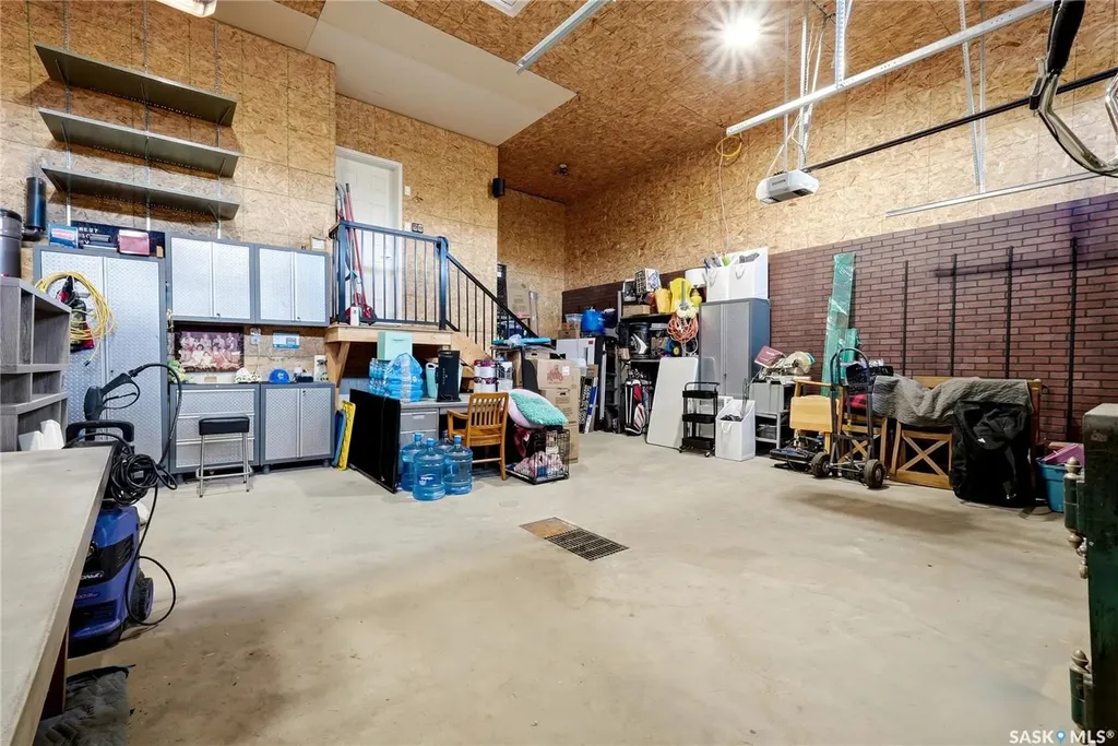 6710 Maple Vista Drive Regina SK S4X 0H9