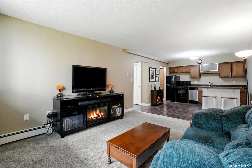 104 104th Street W Saskatoon SK S7N 1M8