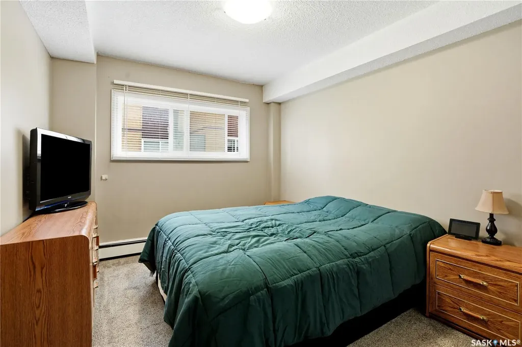 104 104th Street W Saskatoon SK S7N 1M8