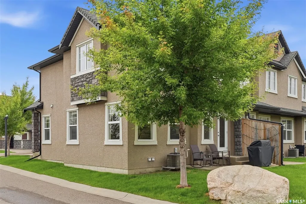 2012 Pohorecky Crescent Saskatoon SK S7W 0V4