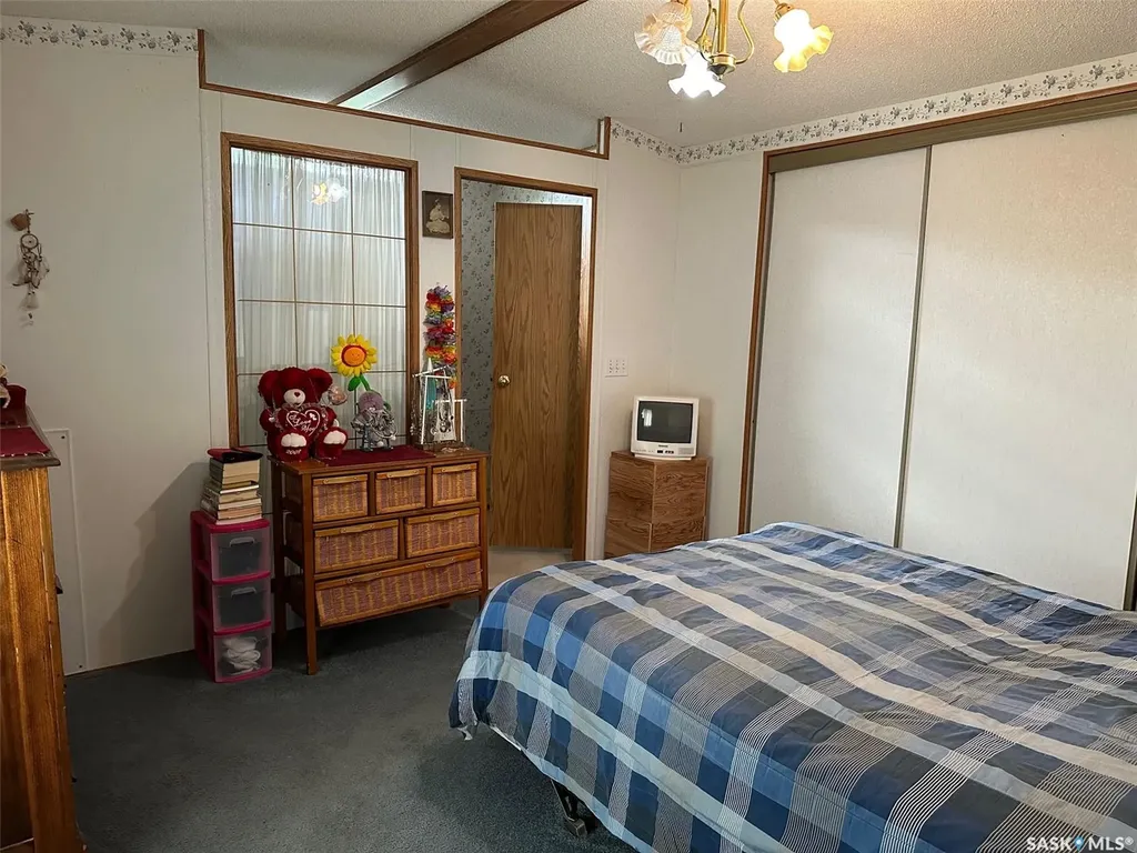 230 Main Street Bienfait SK S0C 0M0