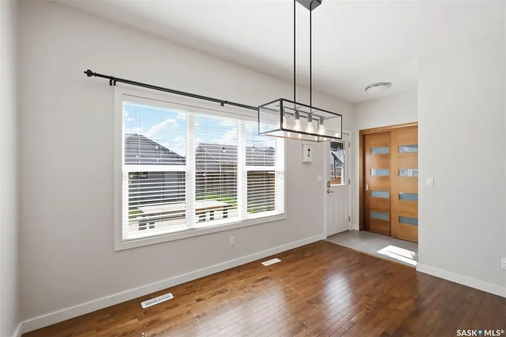 115 Tweed Lane Saskatoon SK S7V 0K1