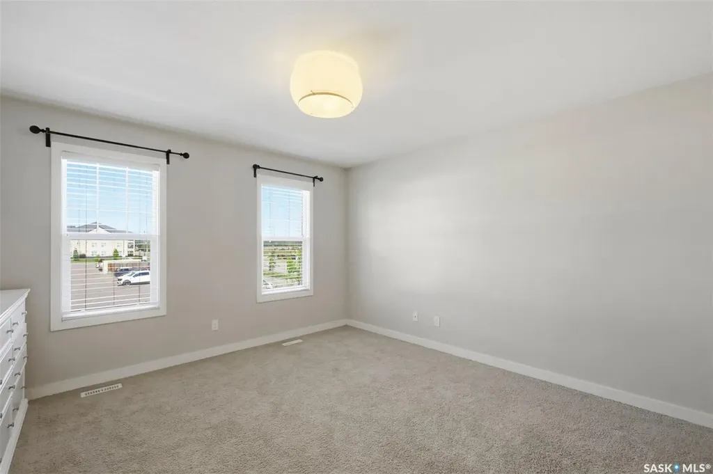 115 Tweed Lane Saskatoon SK S7V 0K1