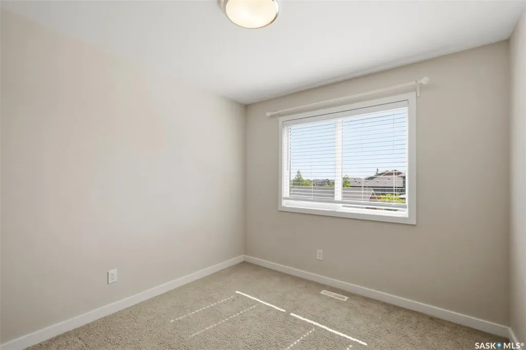 115 Tweed Lane Saskatoon SK S7V 0K1