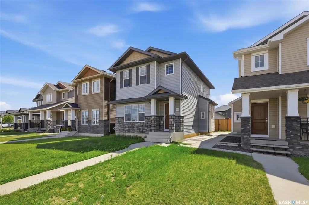 115 Tweed Lane Saskatoon SK S7V 0K1