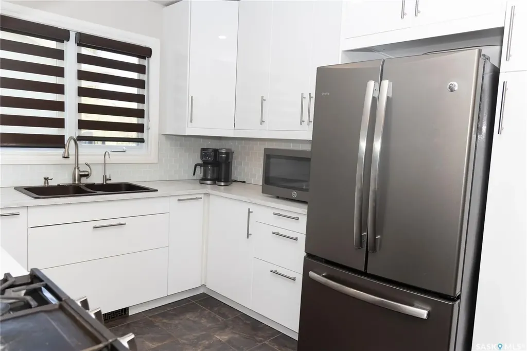 600 5th Avenue W Assiniboia SK S0H 0B0