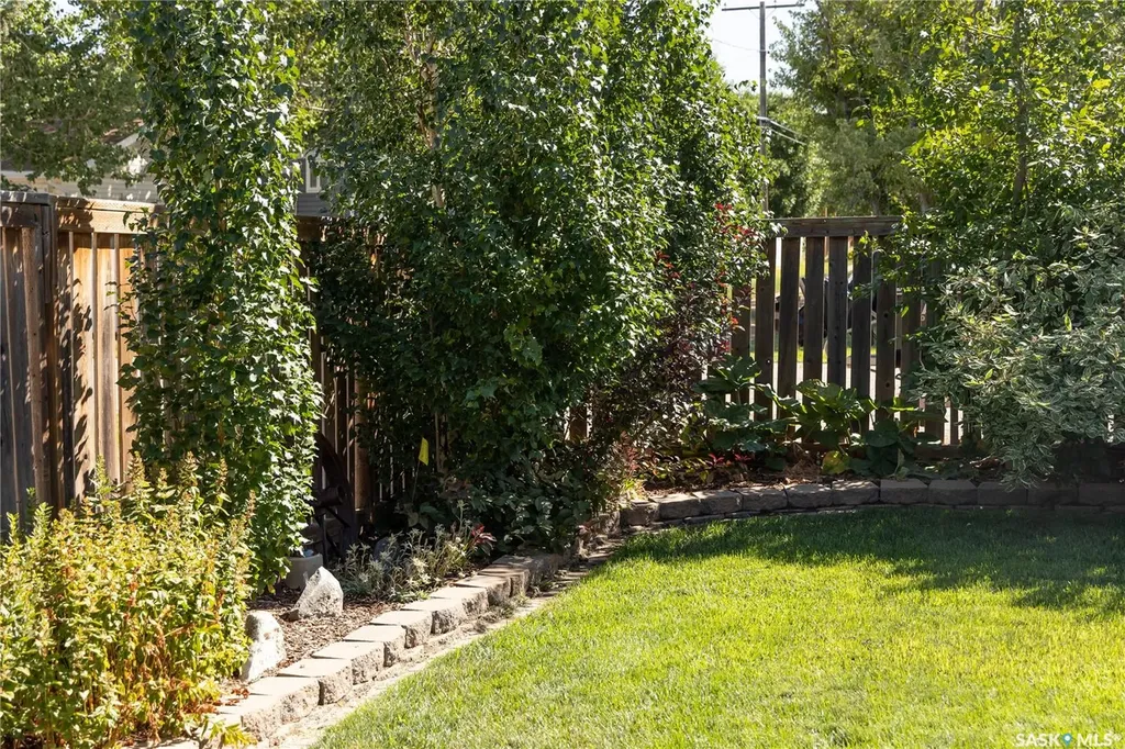 600 5th Avenue W Assiniboia SK S0H 0B0