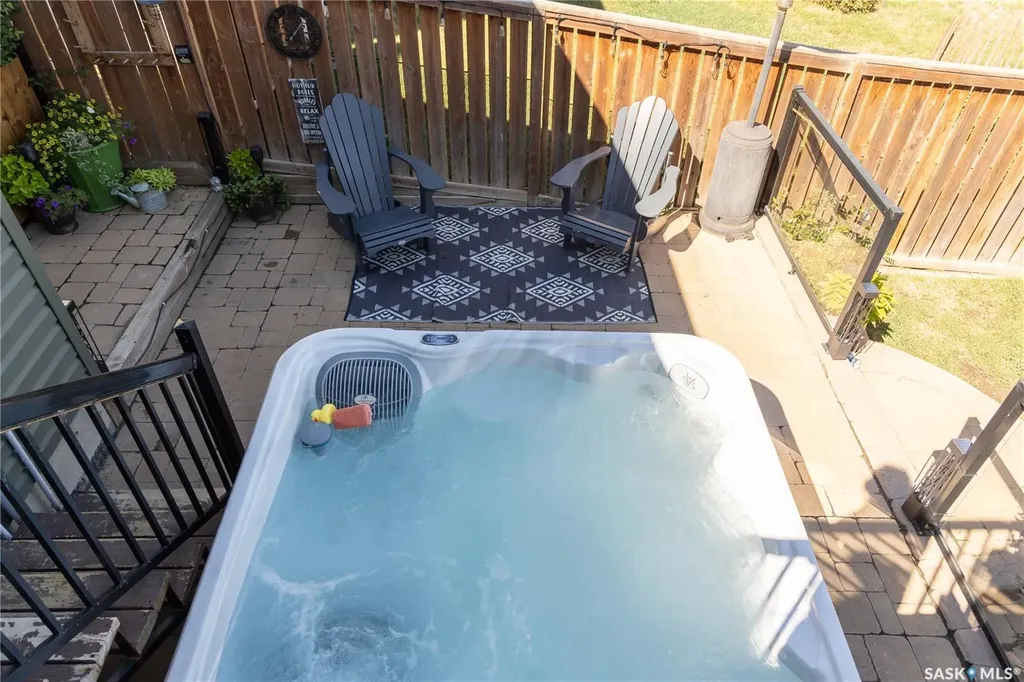 600 5th Avenue W Assiniboia SK S0H 0B0