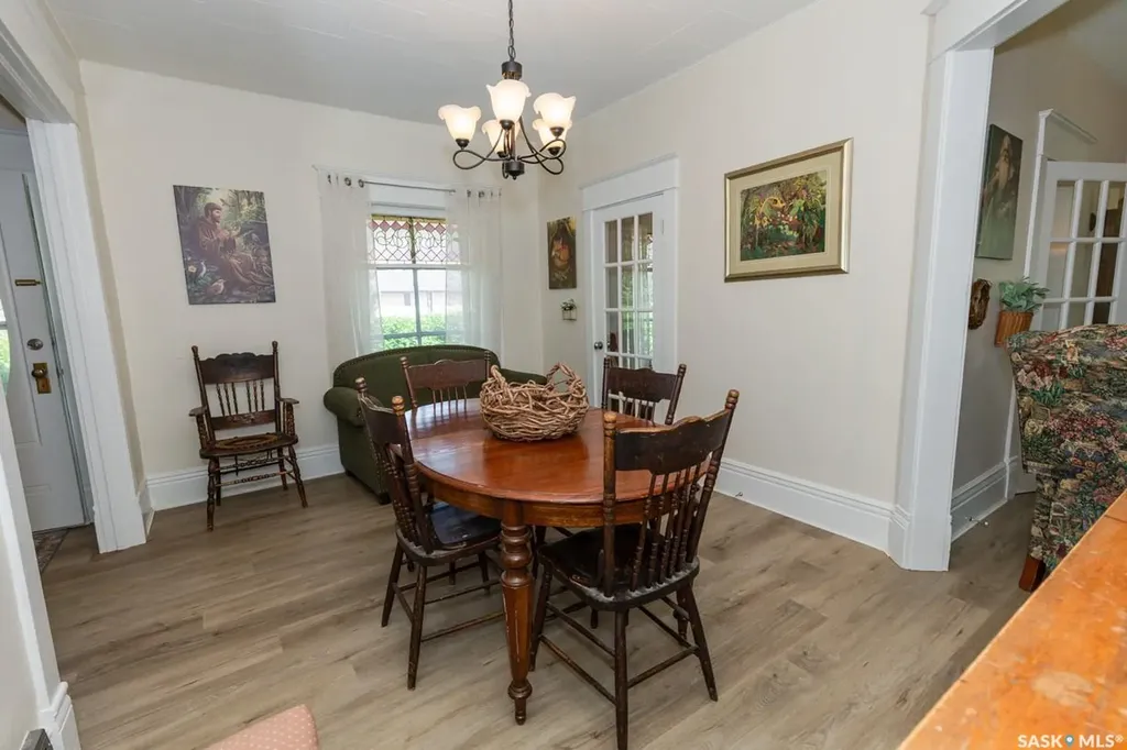 307 Lonsdale Street Luseland SK S0L 2A0
