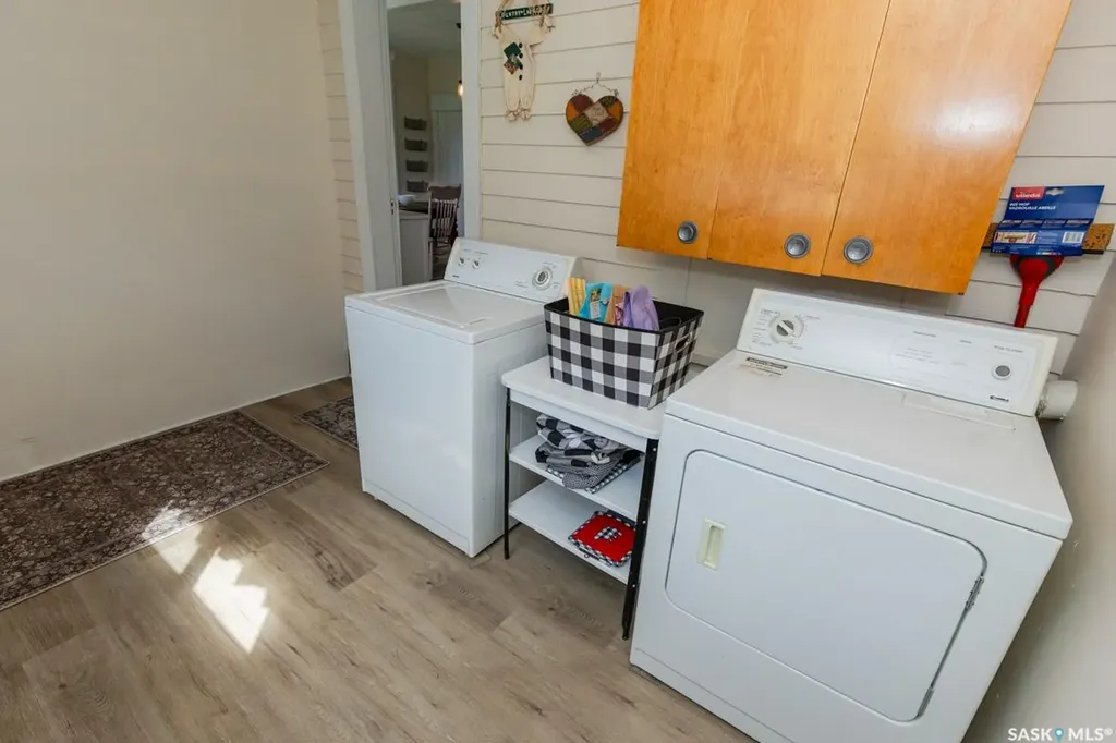 307 Lonsdale Street Luseland SK S0L 2A0