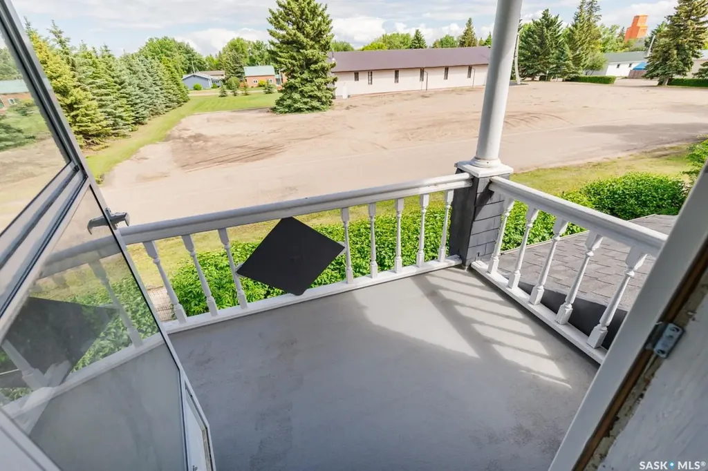 307 Lonsdale Street Luseland SK S0L 2A0