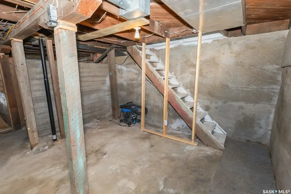 307 Lonsdale Street Luseland SK S0L 2A0