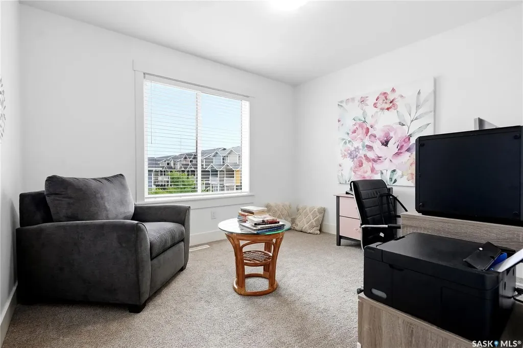 3220 11th Street Saskatoon SK S7M 5M4