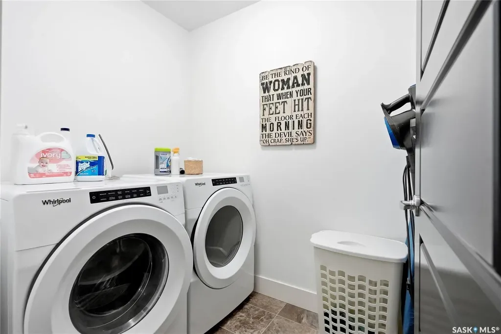 3220 11th Street Saskatoon SK S7M 5M4