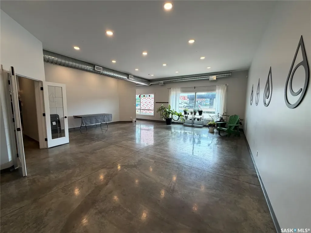 35 Smith Street W Yorkton SK S3N 0H9