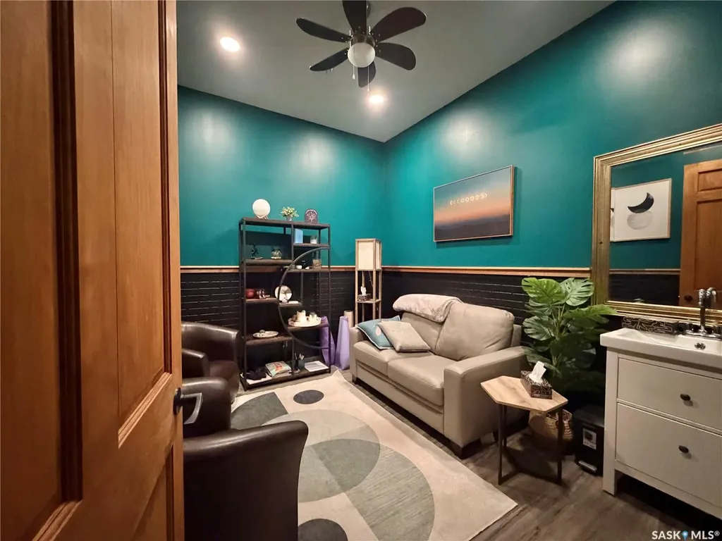 35 Smith Street W Yorkton SK S3N 0H9