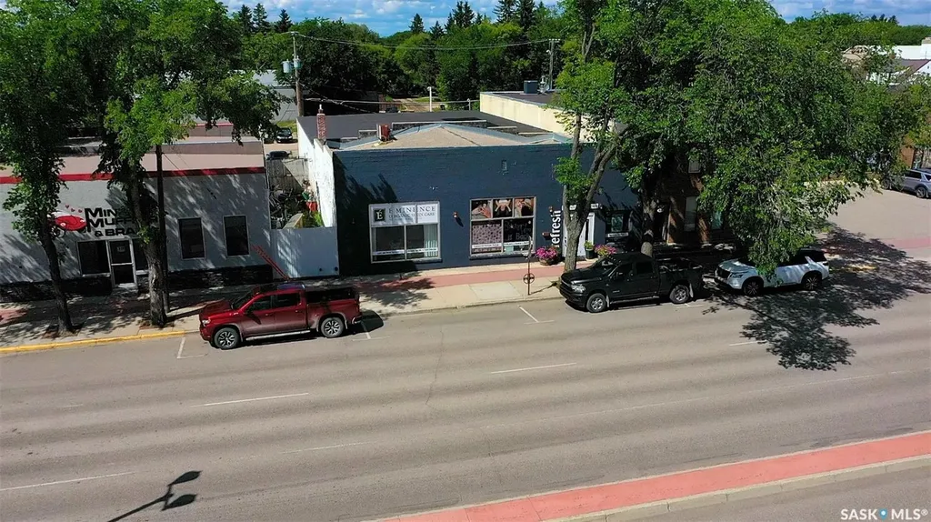 35 Smith Street W Yorkton SK S3N 0H9