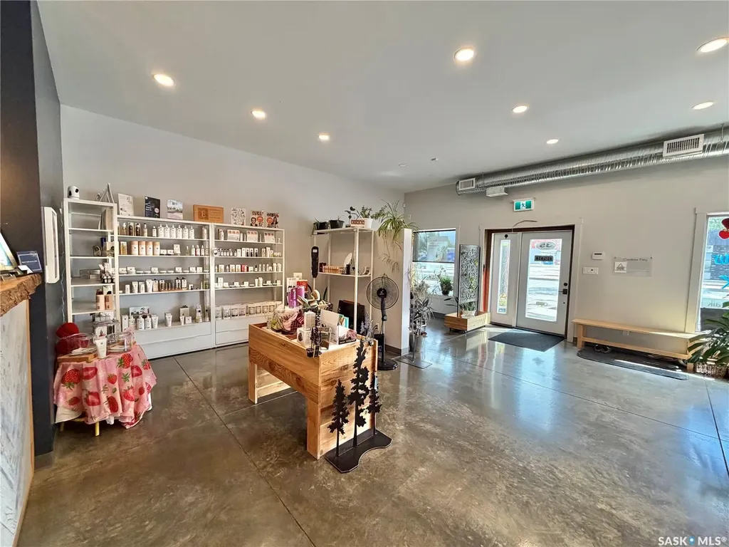 35 Smith Street W Yorkton SK S3N 0H9