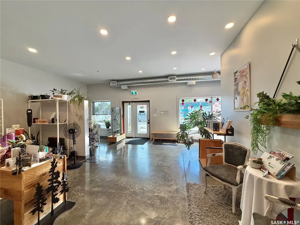 35 Smith Street W Yorkton SK S3N 0H9
