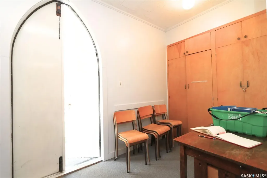 400 Commercial Street Saltcoats SK S0A 3R0