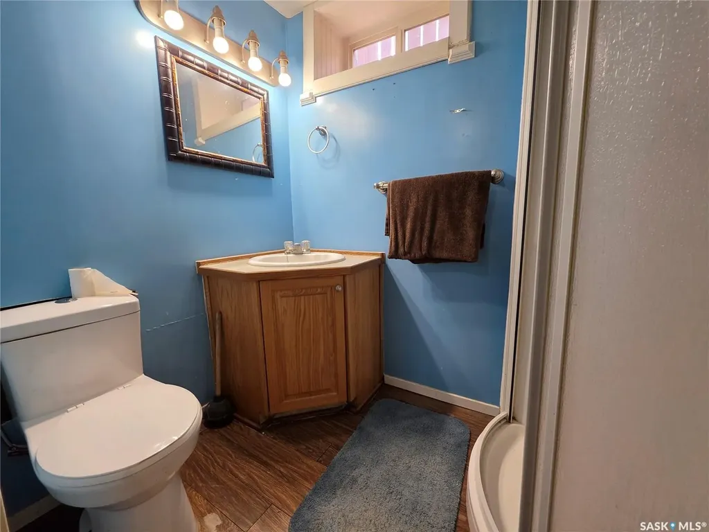 227 10th Avenue NW Swift Current SK S9H 1B4