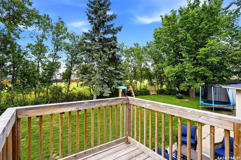 58 Norwood Crescent Regina SK S4R 0A1