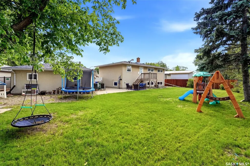 58 Norwood Crescent Regina SK S4R 0A1