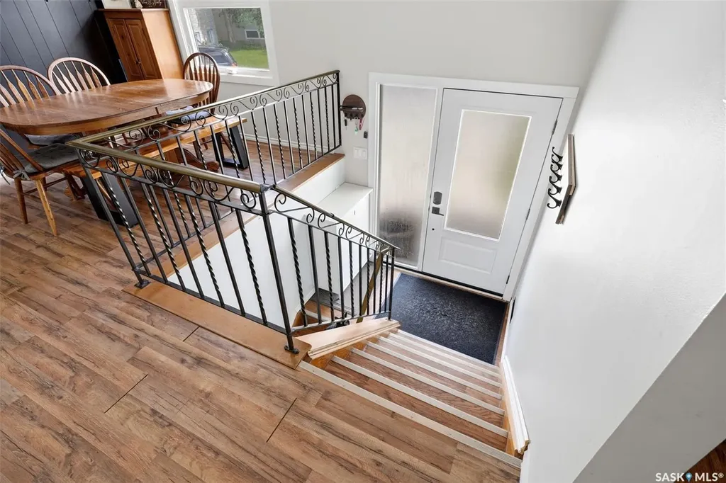 58 Norwood Crescent Regina SK S4R 0A1
