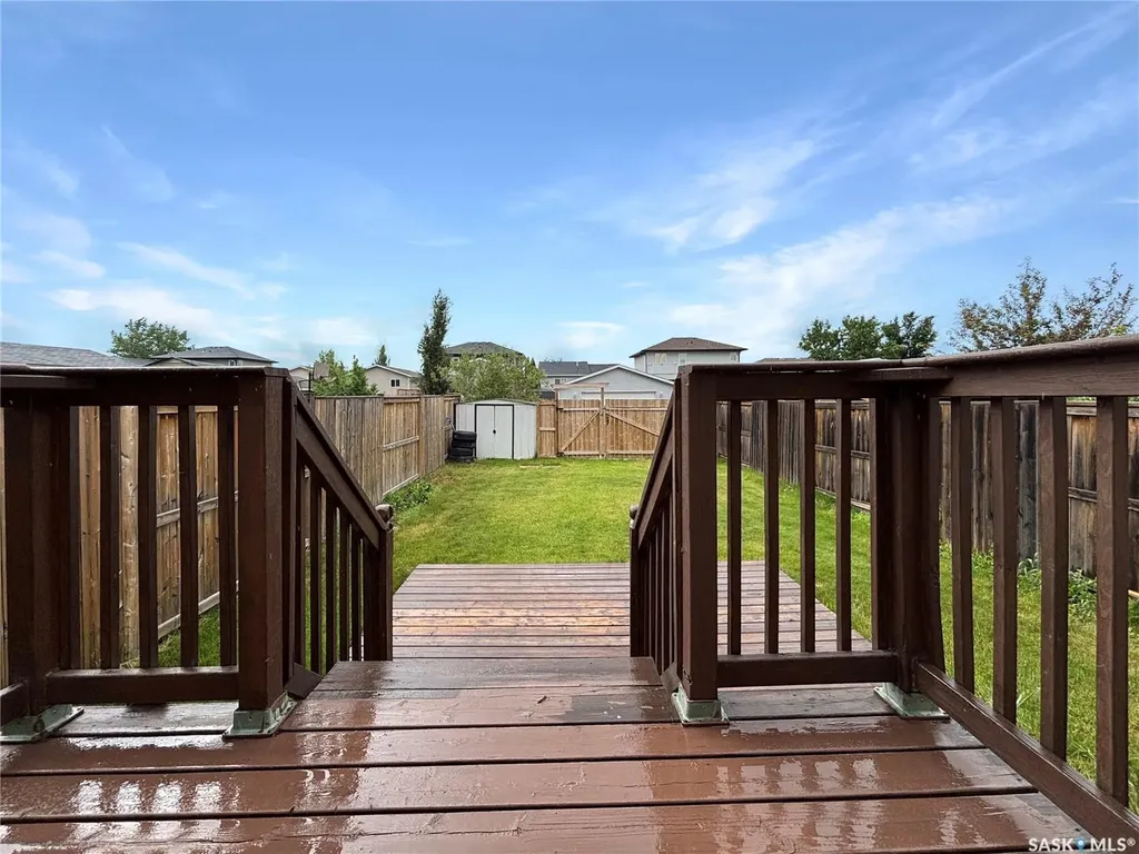 2955 Mcclocklin Road Saskatoon SK S7R 0A1