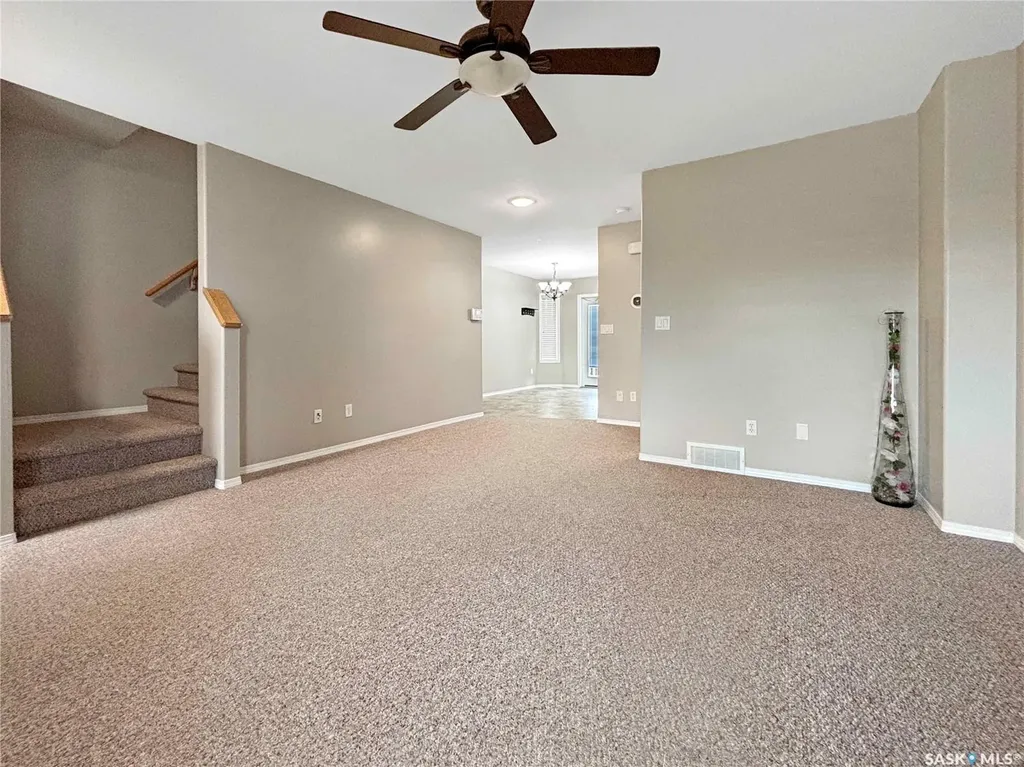2955 Mcclocklin Road Saskatoon SK S7R 0A1