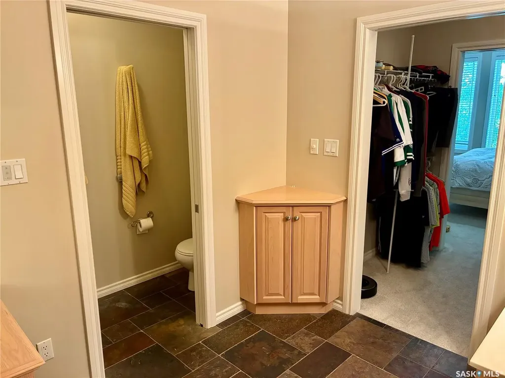 10170 Wascana Estates Regina SK S4V 3E5