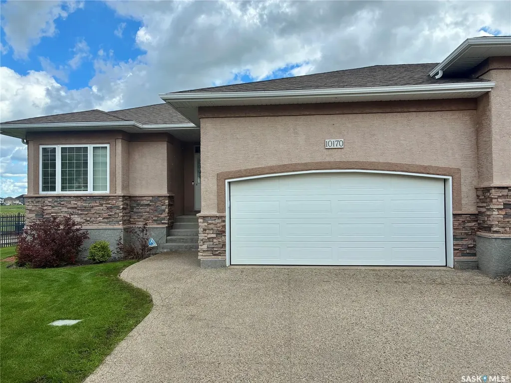 10170 Wascana Estates Regina SK S4V 3E5