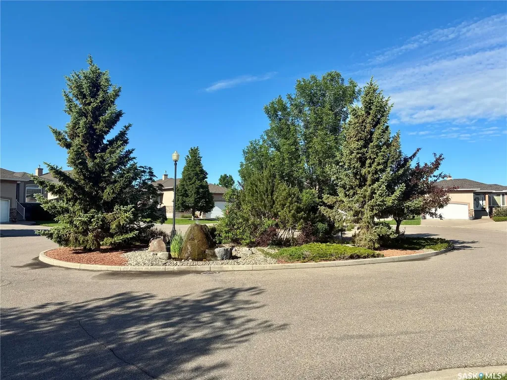 10170 Wascana Estates Regina SK S4V 3E5