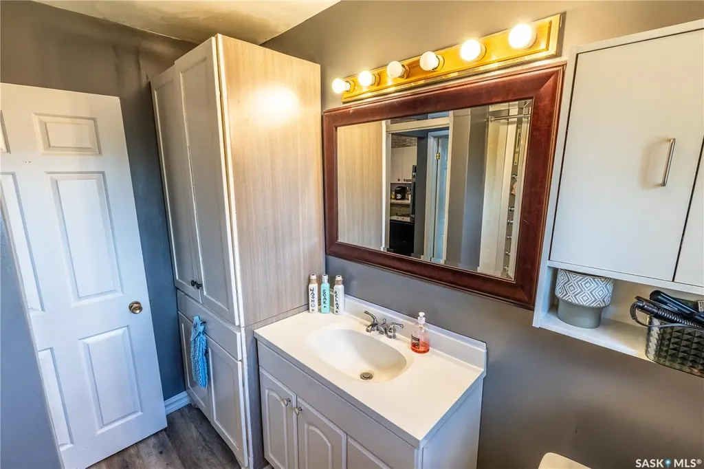 120 Crocus Avenue Briercrest SK S0H 0K0