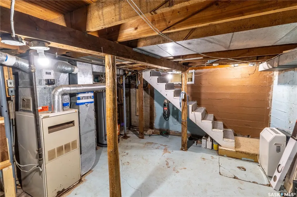 120 Crocus Avenue Briercrest SK S0H 0K0
