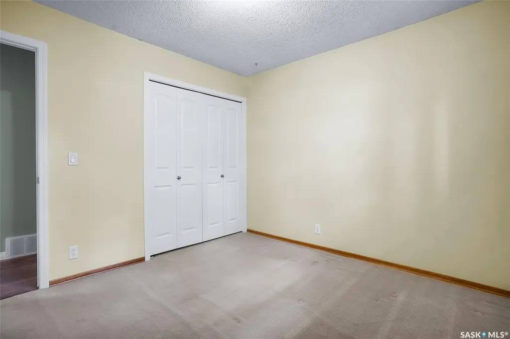 471 Wakabayashi Crescent Saskatoon SK S7K 7M6
