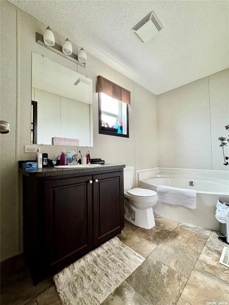 511 Arundel Avenue S Bredenbury SK S0A 2A0